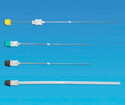 Amniocentesis needle with centimeter-markings
